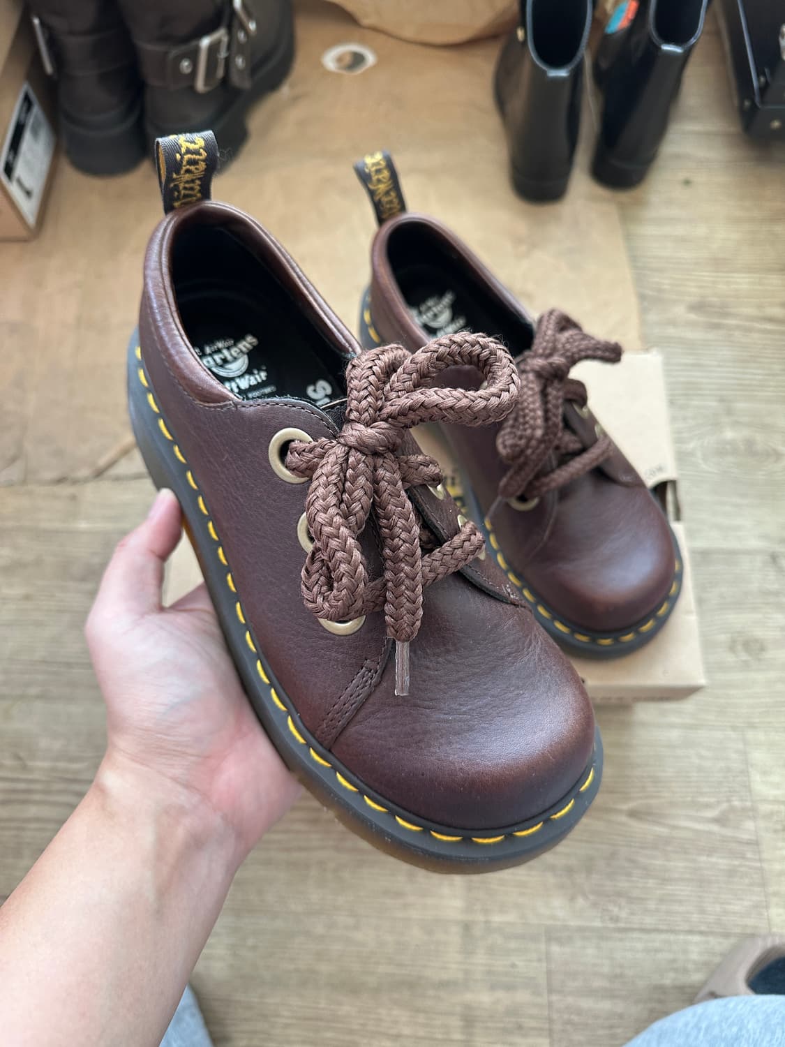 [230 / uk4] 닥터마틴 크랜포드 브라운 로퍼 상품이미지2