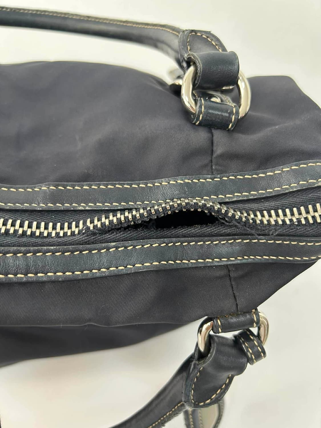 프라다 테수토 나일론 숄더 토트백 상품이미지9