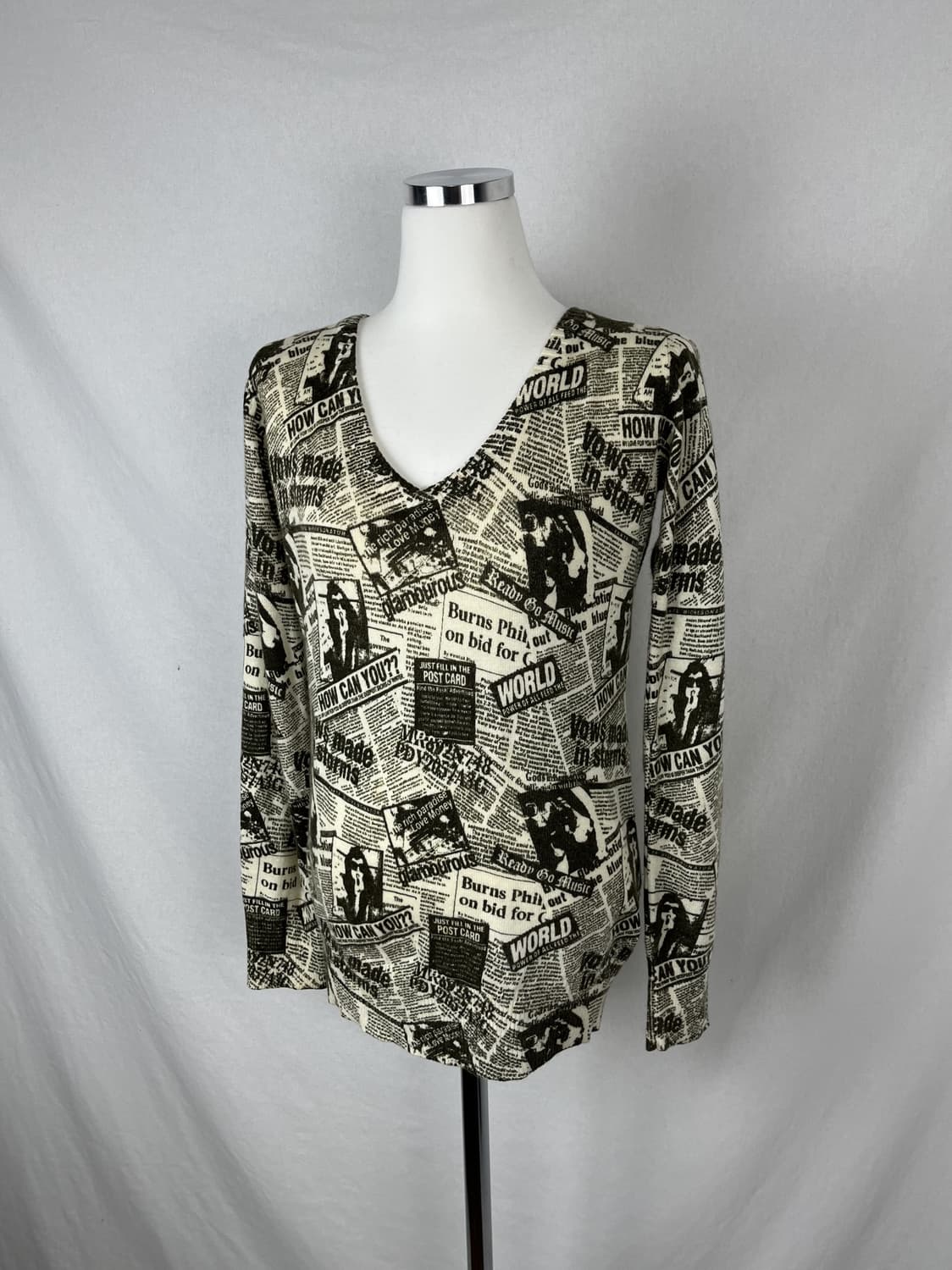 INGNI 그래픽 브이넥 니트  상품이미지1