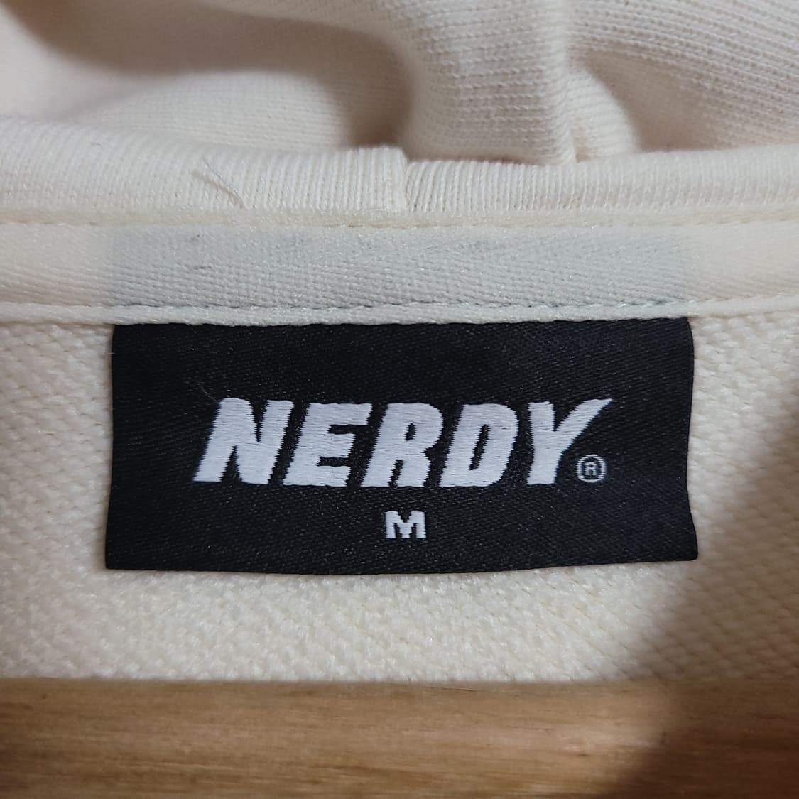 (M) NERDY 널디 빅 로고 후드티 아이보리 상품이미지2