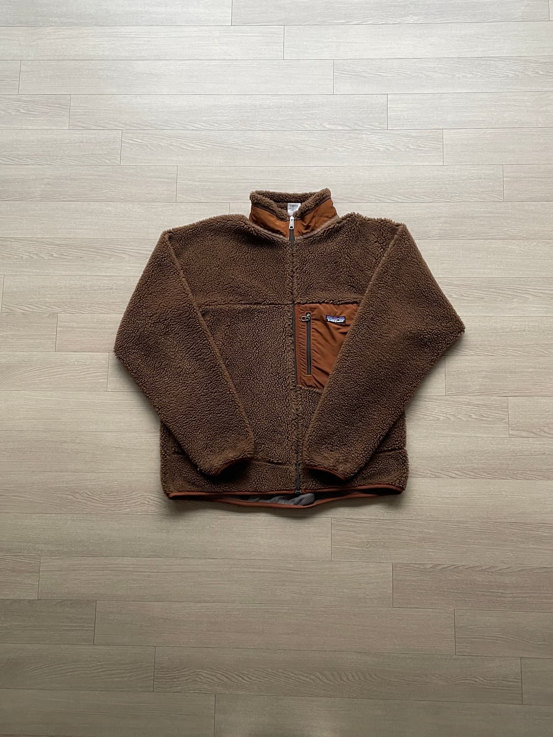 파타고니아 레트로x 브라운 오렌지 자켓 상품이미지1