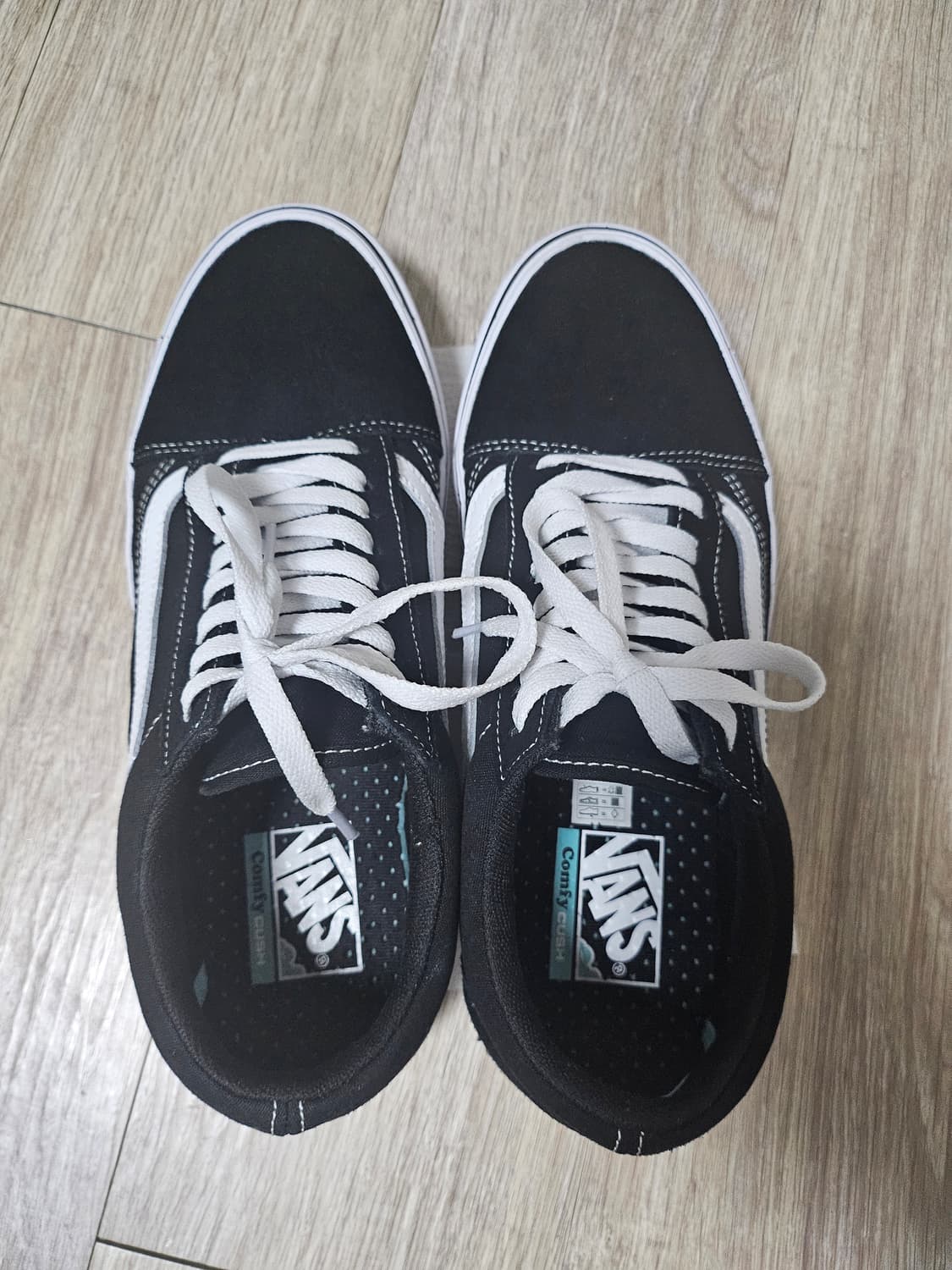 반스 올드스쿨 컴피쿠시 275 팝니다 상품이미지2