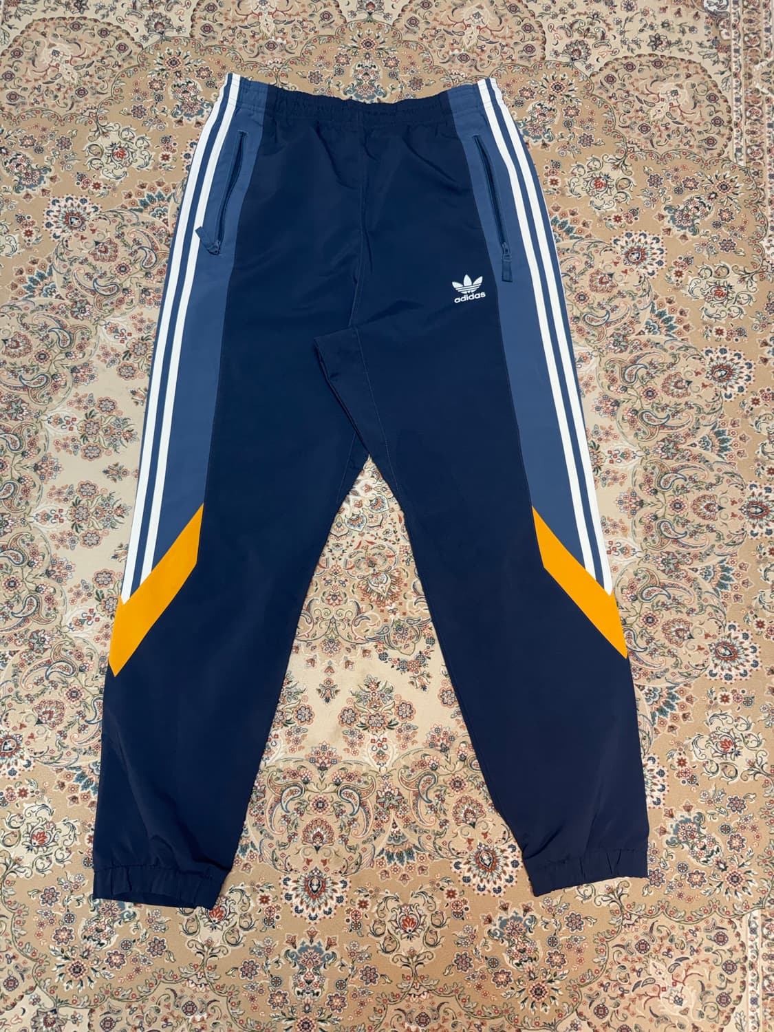 아디다스 조거트레이닝 팬츠 이수혁바지 상품이미지2