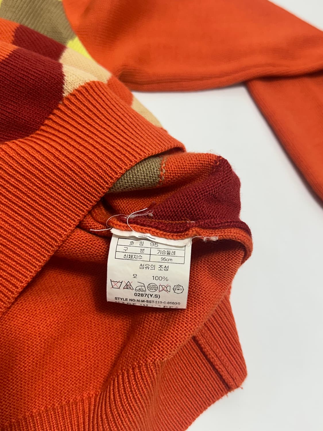 잭니클라우스 패턴 목폴라 니트 상품이미지8