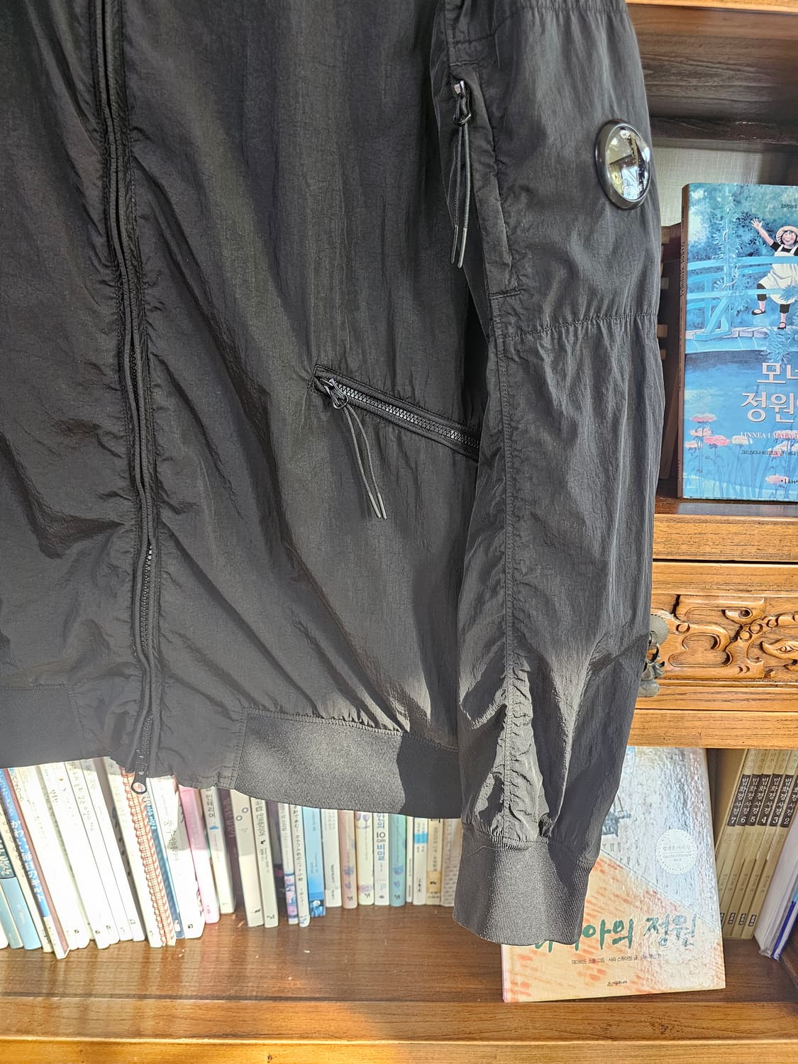 새거급!!ma1 스타일 후드 씨피 cp컴퍼니 나일론 자켓 팔아요 상품이미지3