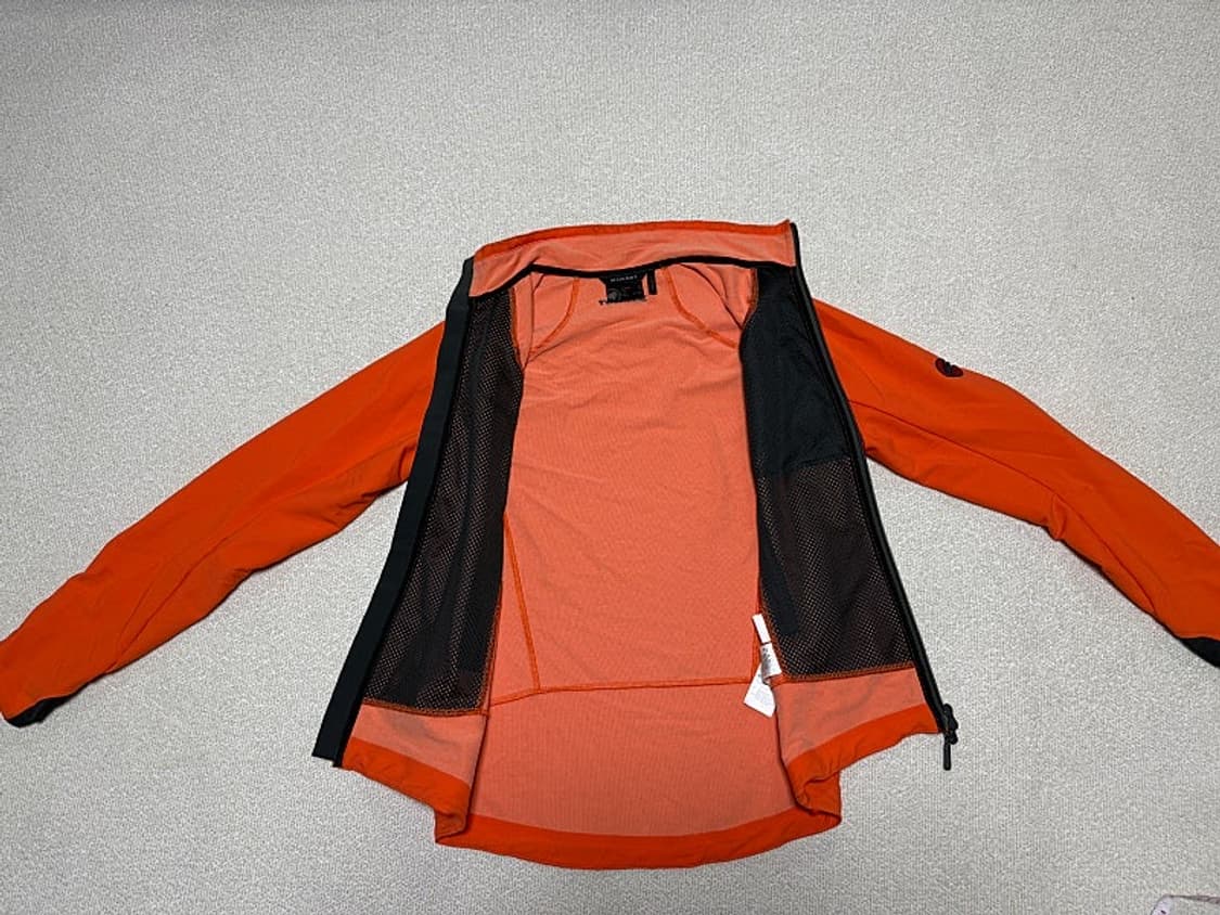 마무트 MAMMUT 소프트쉘 등산자켓 남성용 105사이즈 상품이미지2