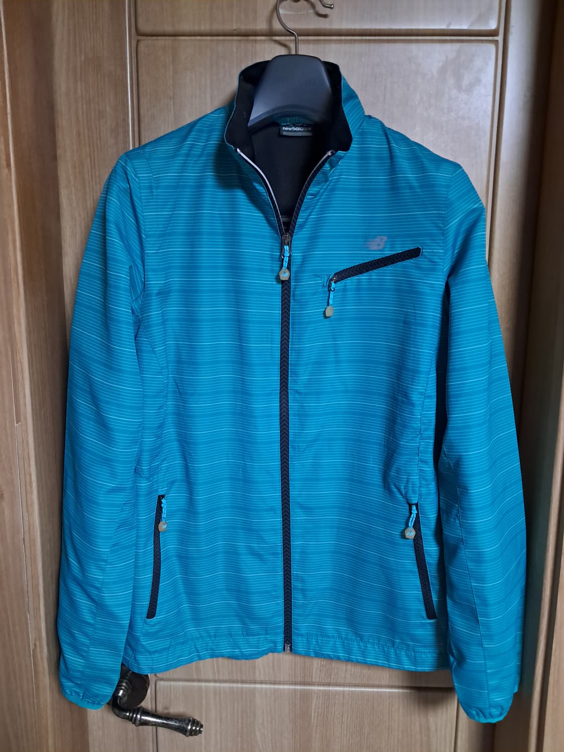 뉴발란스 여성 우븐 자켓 M 상품이미지2