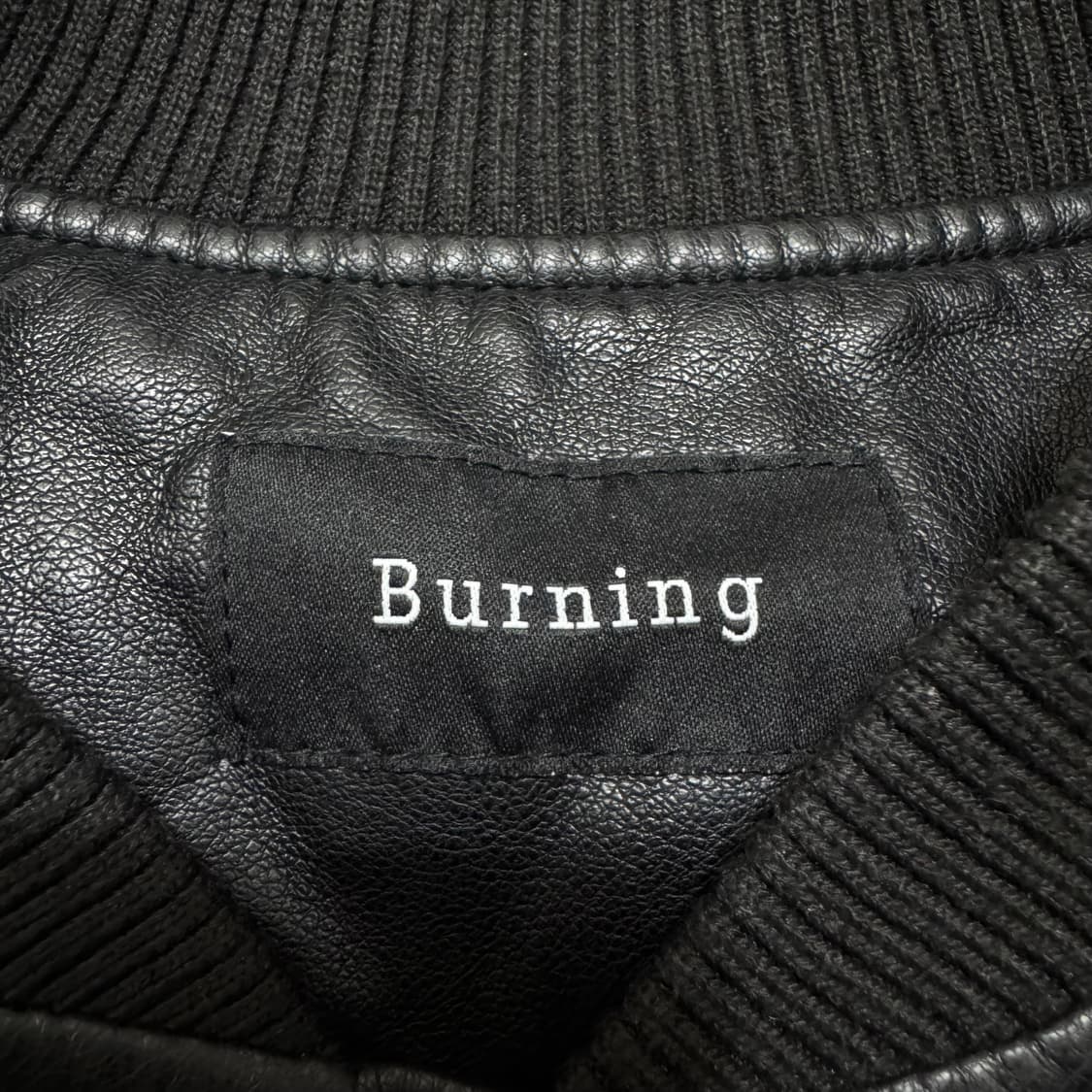 버닝 테디 가죽 자켓 상품이미지4