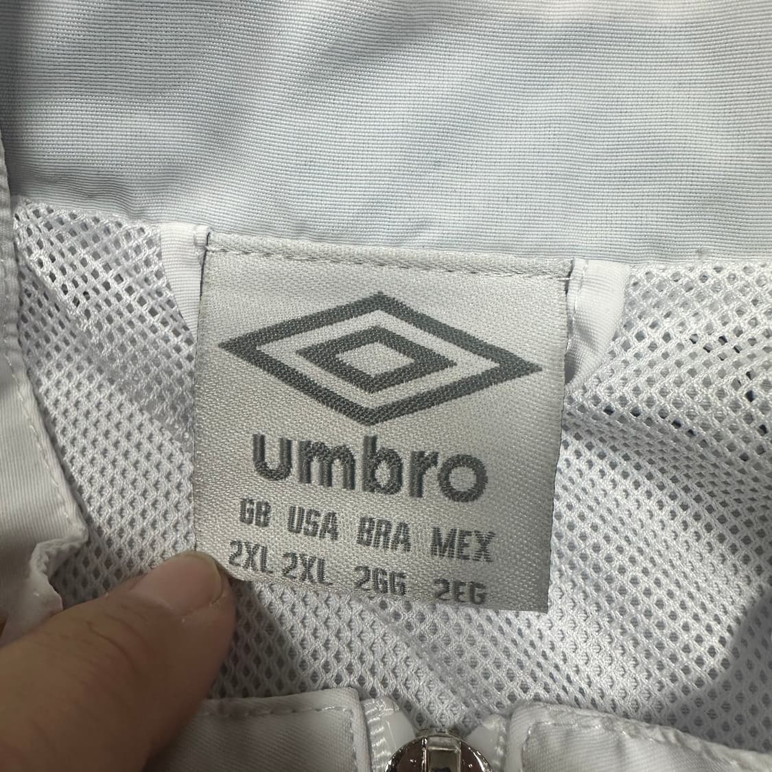 ✨ (바배) 엄브로 90s 잉글랜드 복각 바람막이  상품이미지3