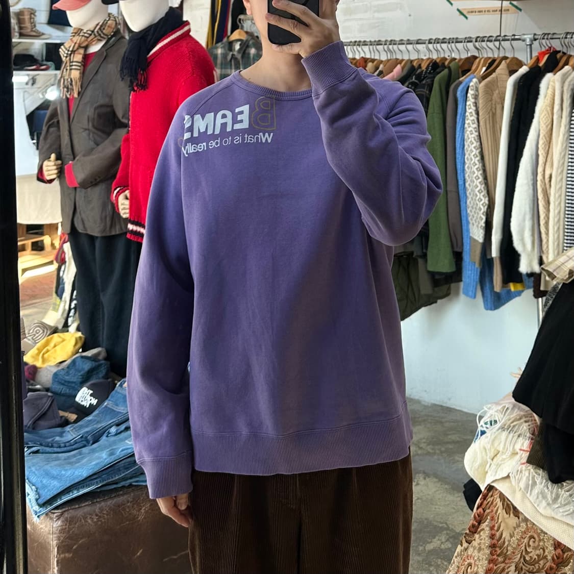 (착용컷) BEAMS 프린팅 스웻 셔츠 (남성용 100) 상품이미지3