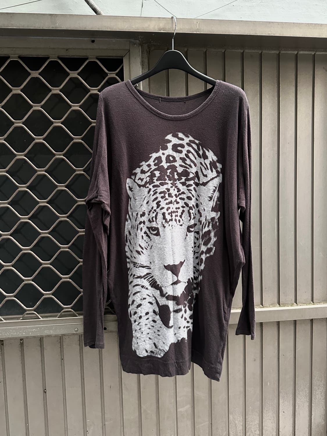 Vintage tiger printing sleeve 상품이미지1