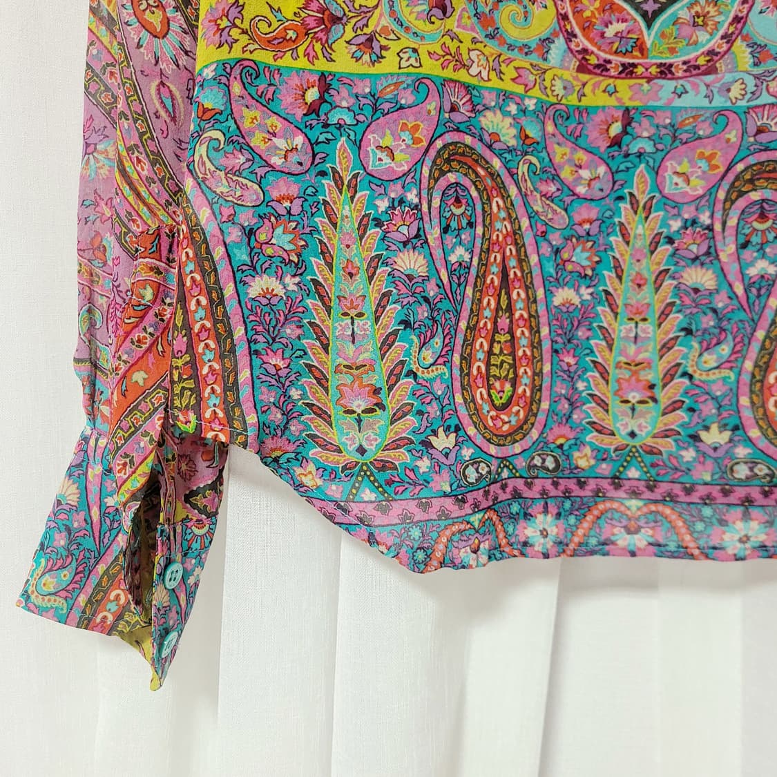 에트로 블라우스 실크100% 시스루 페이즐리 (55-66) 상태완벽 상품이미지9