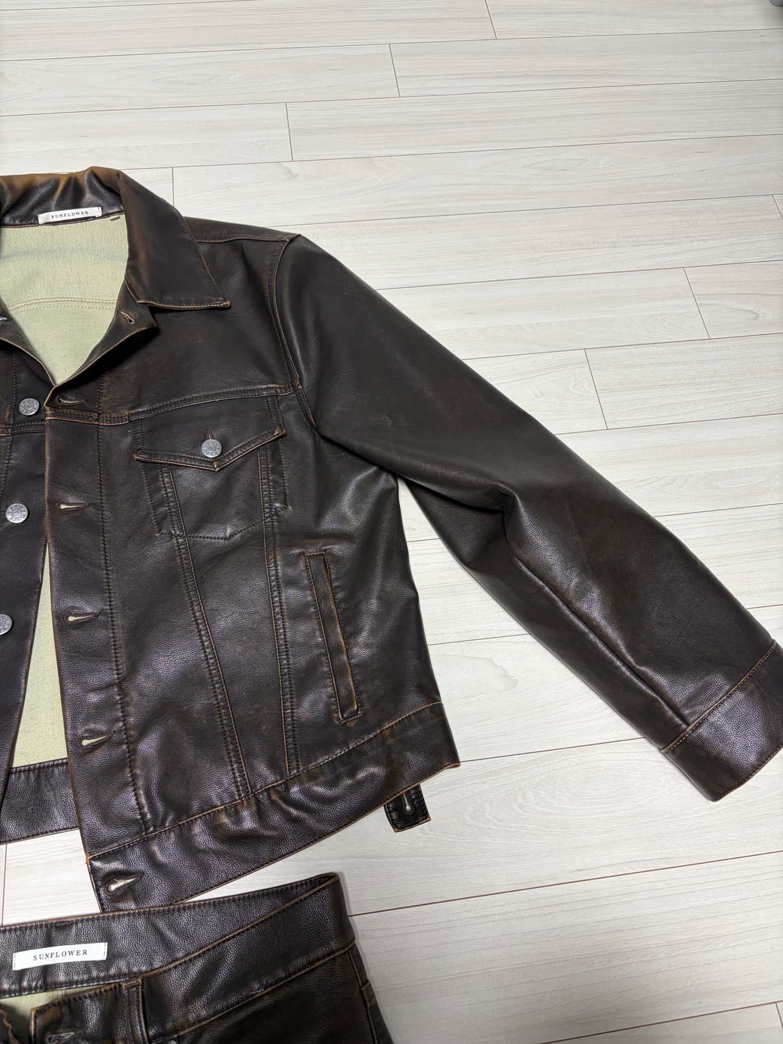 (L,32) Sunflower 레더 트러커 셋업 빈티지브라운 상품이미지7
