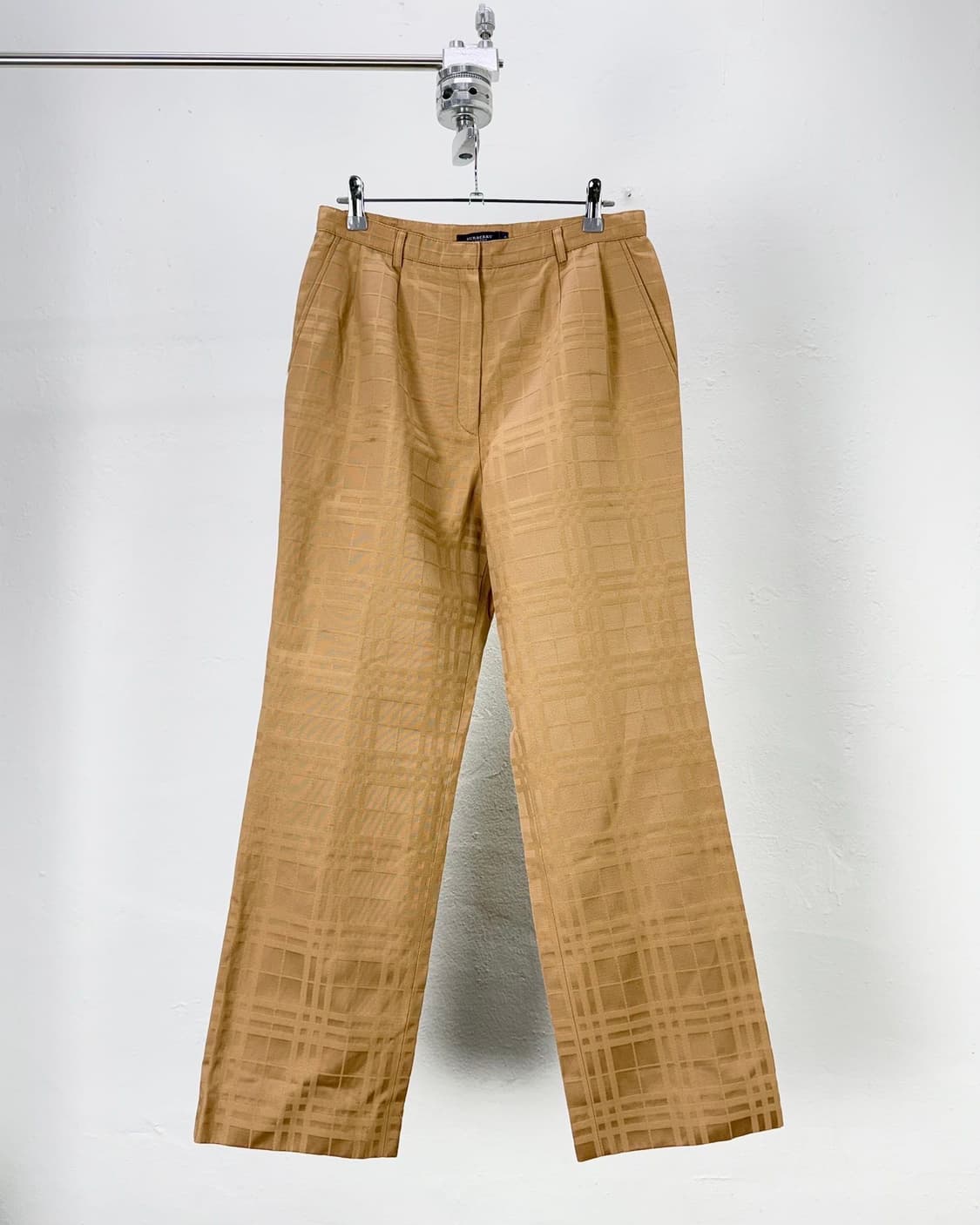 버버리 런던 베이지 체크 그라데이션 코튼 트라우저 상품이미지1