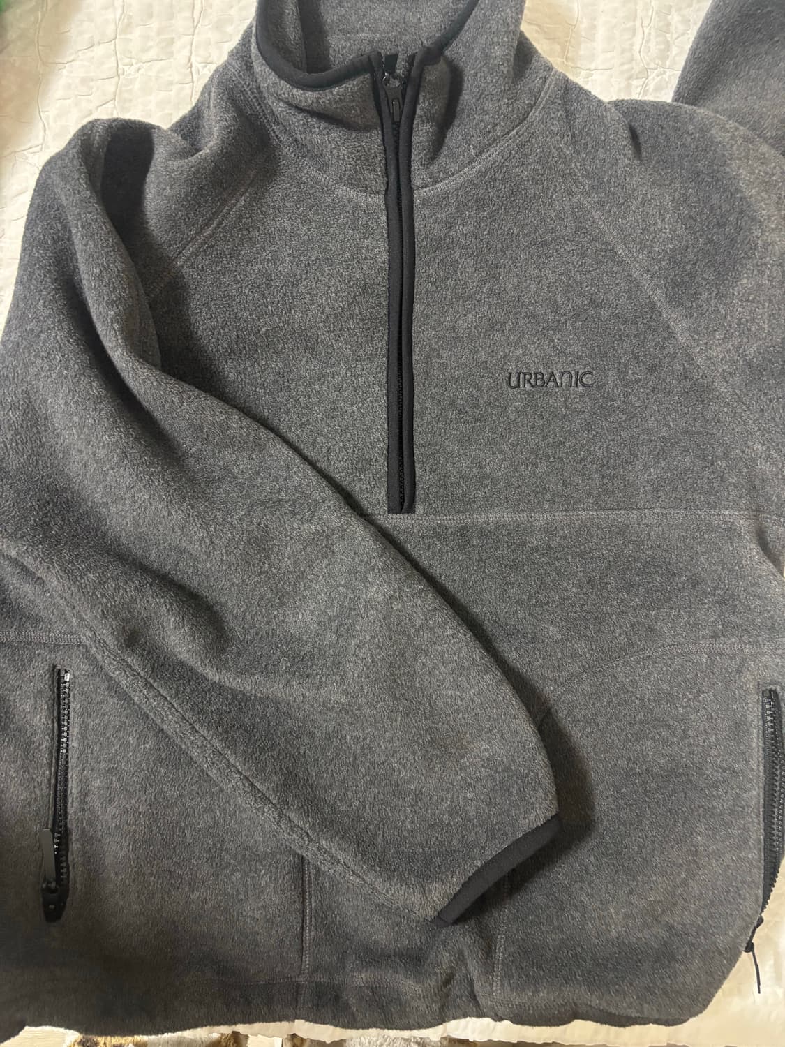 얼바닉30 urbanic30 유틸리티 하프집업 플리스 챠콜 상품이미지3