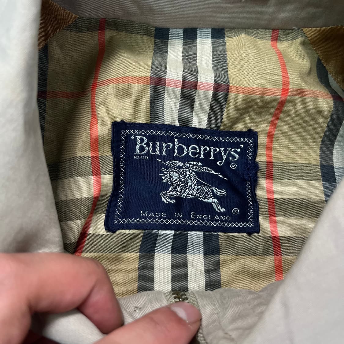 100 버버리 아카이브 로고 블루종 자켓 상품이미지3