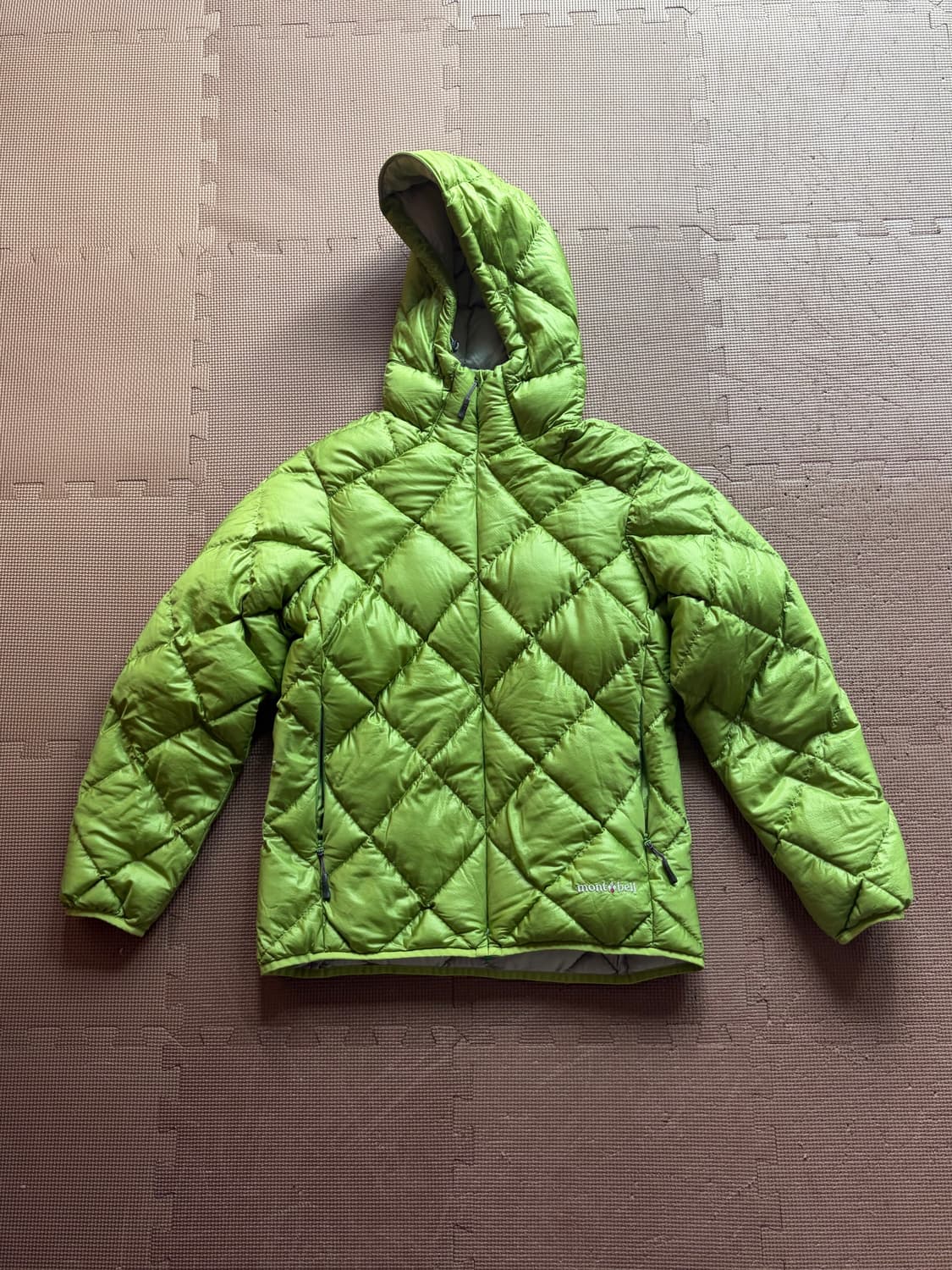몽벨 구스다운 경량패딩  상품이미지1