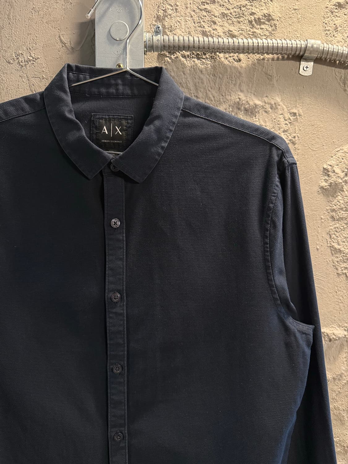 M 알마니익스체인지 ARMANI 슬림핏 베이직 셔츠 네이비 상품이미지3