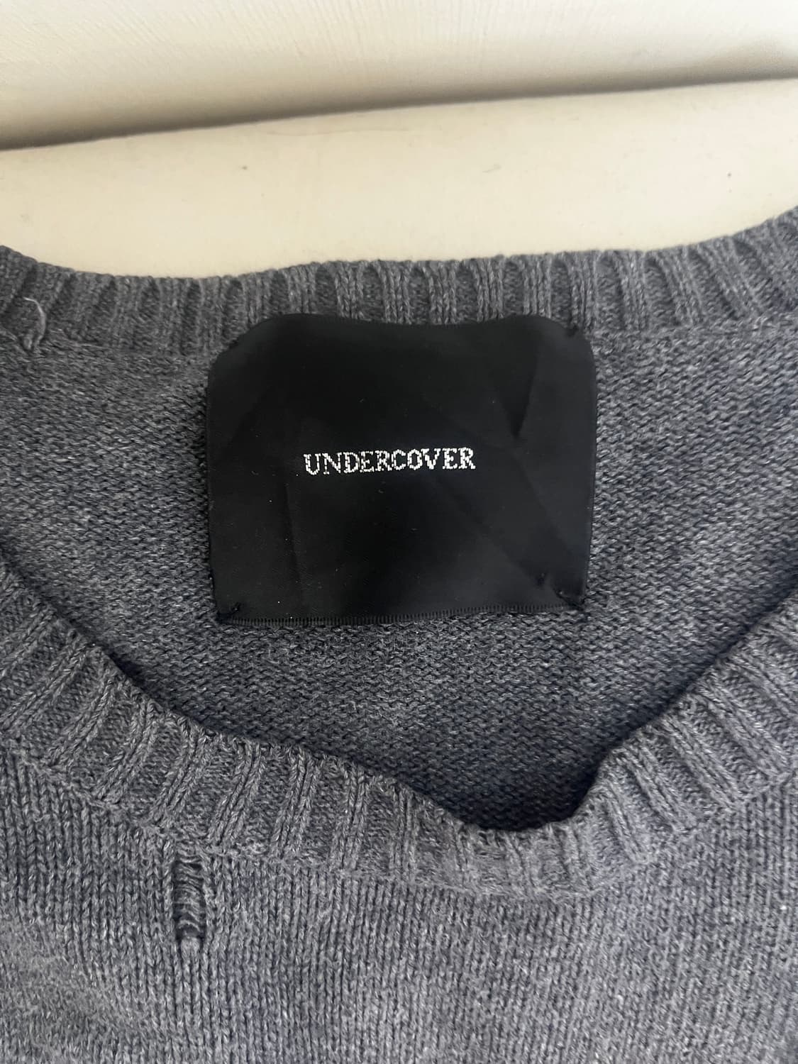 언더커버 U로고 스웻 상품이미지2