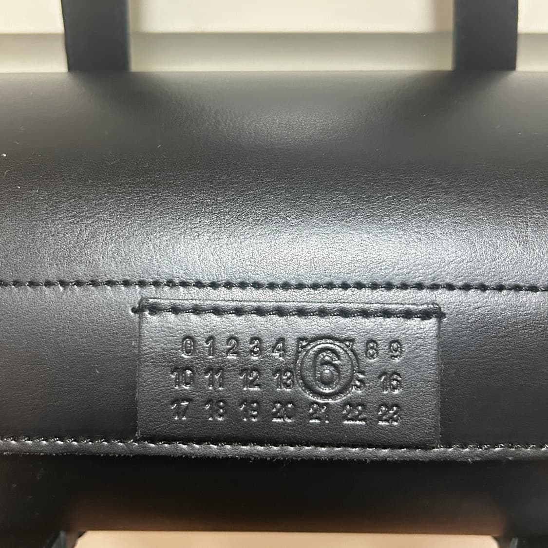 Maison margiela MM6 belt bag / mm6벨트가죽백 상품이미지4