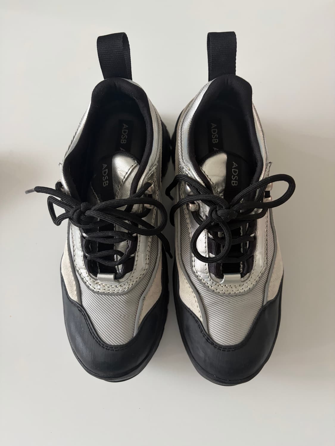 앤더슨벨 Silver Aaron Trail Sneakers 상품이미지3