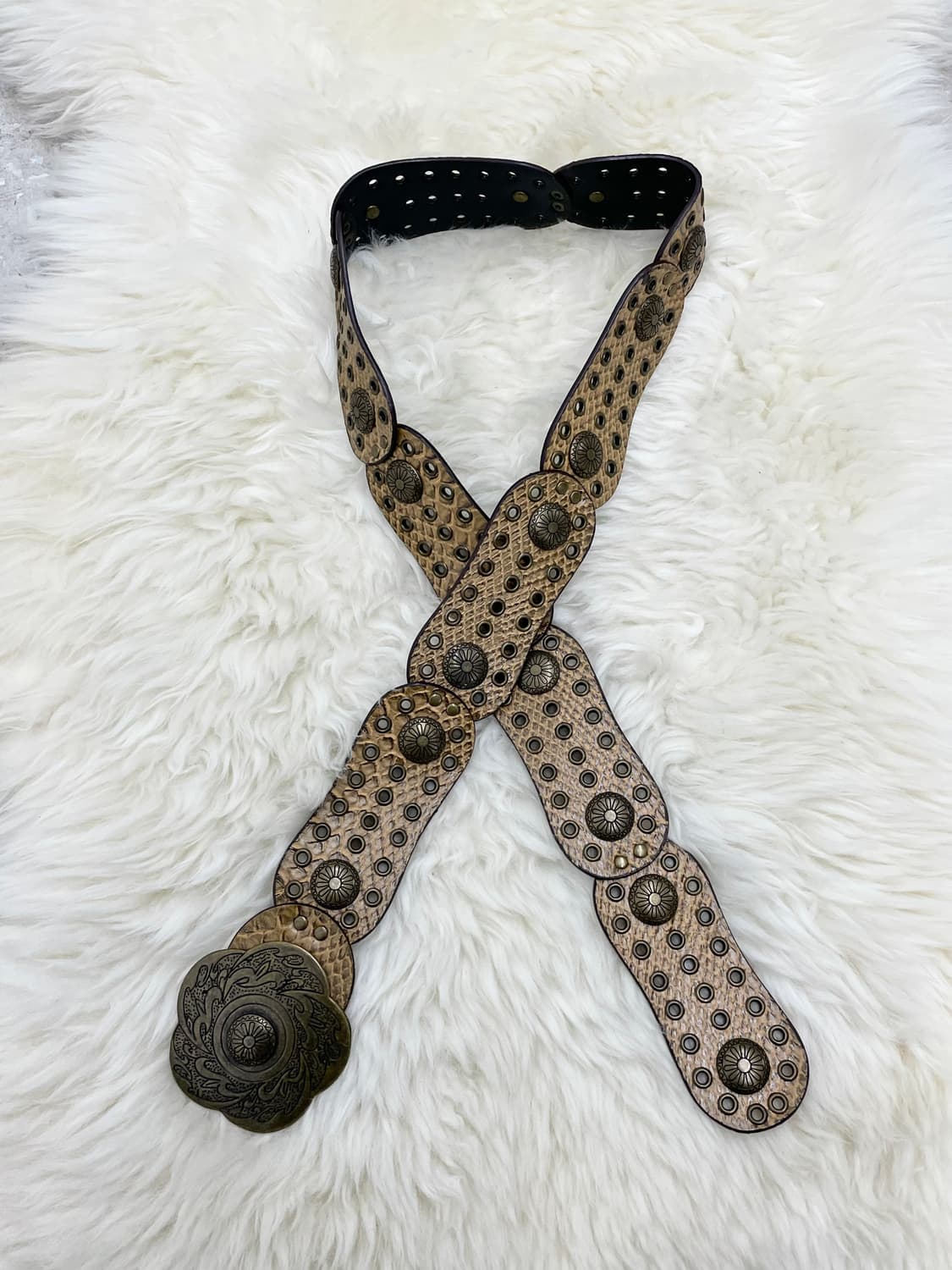 오리엔탈 스터드 펀칭 버클 벨트 상품이미지2