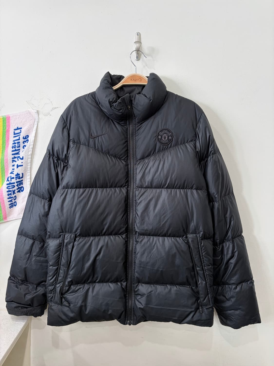 409. 나이키 맨유 패딩 상품이미지1