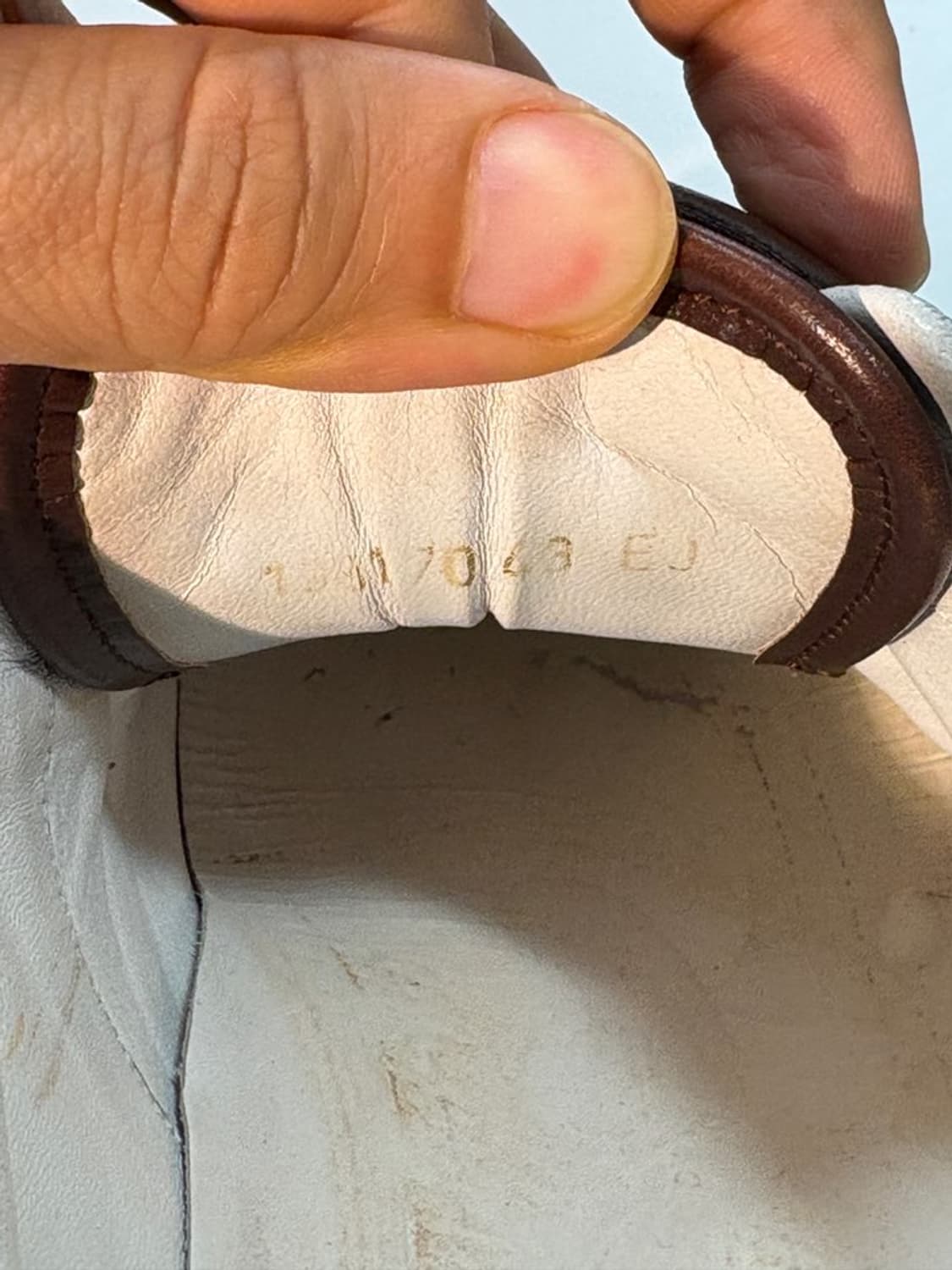 구찌 정품 벨크로 스웨이드 스니커즈 상품이미지7