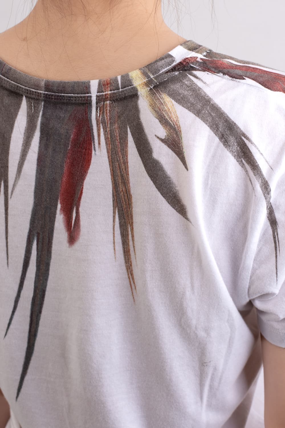 14TH ADDICITION FEATHER PRINT T-SHIRT 상품이미지8