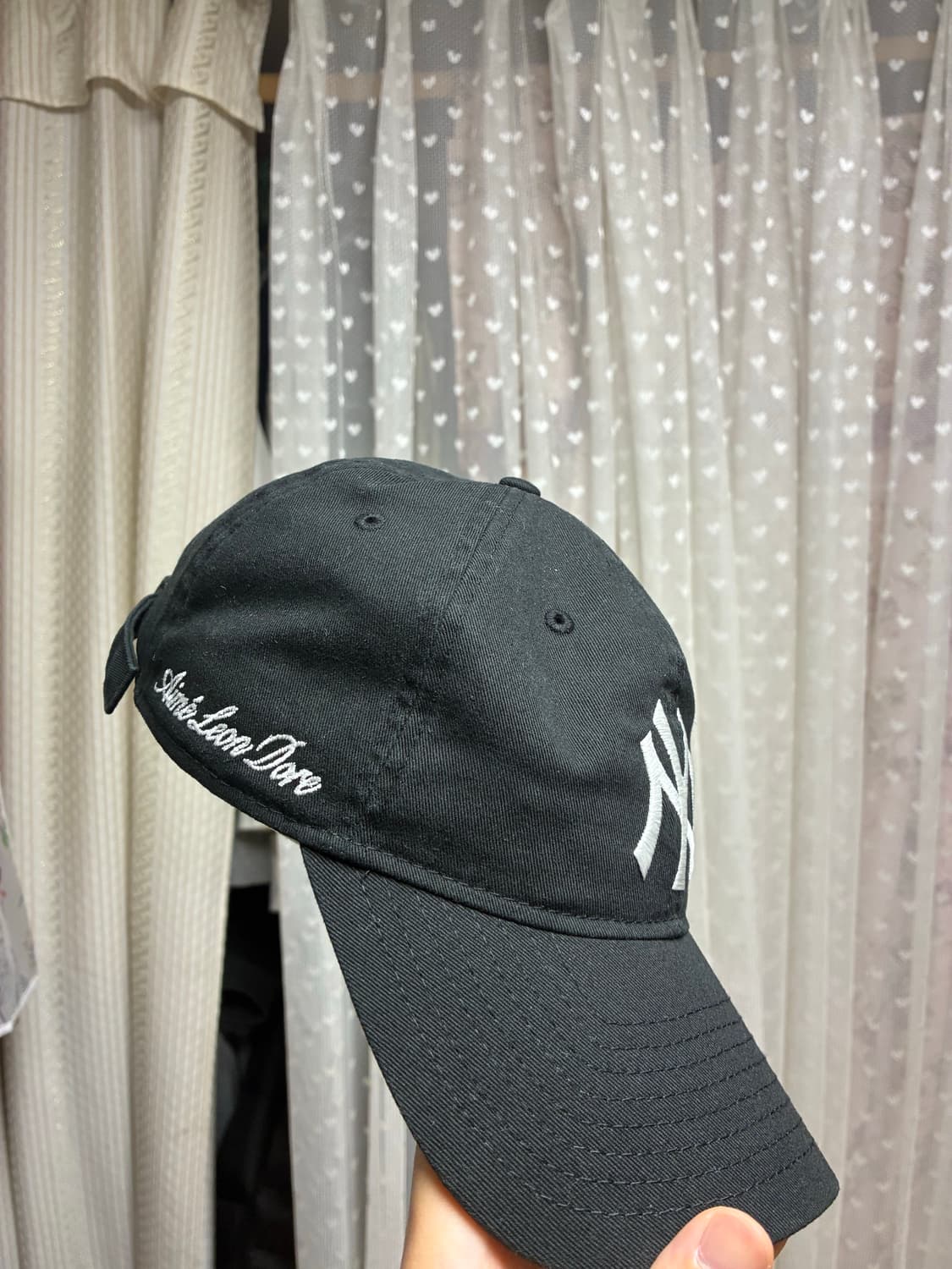 에메레온도르 뉴에라 블랙  상품이미지1