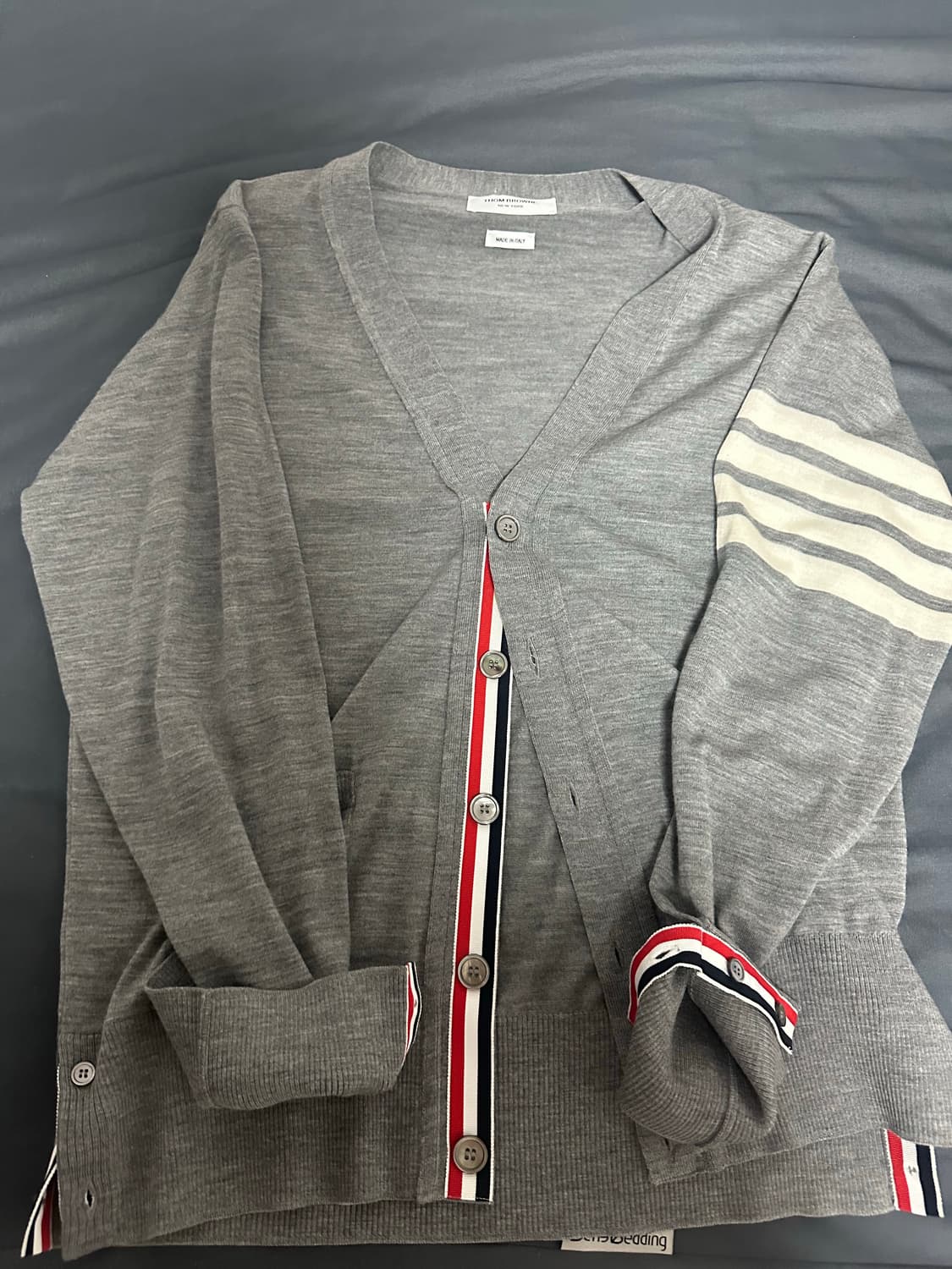 톰브라운 메리노울 가디건 3사이즈 라이트그레이 상품이미지1