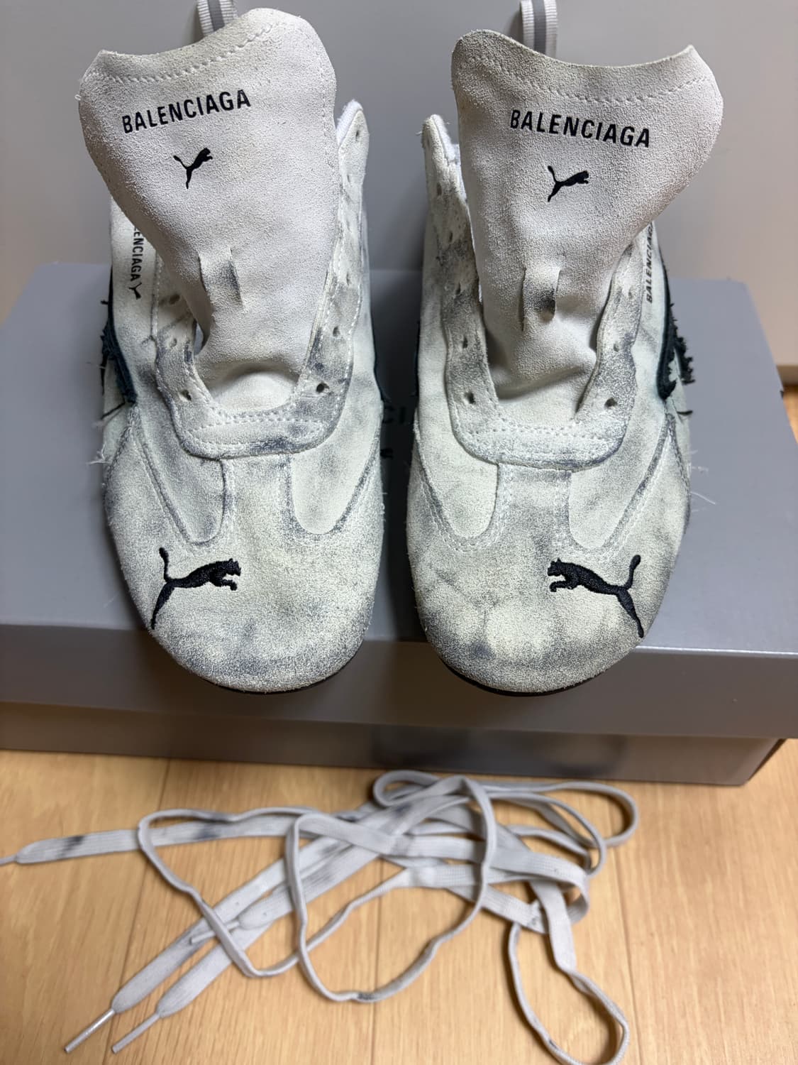 발렌시아가와 푸마 스피드캣 원아웃 커스텀 42 상품이미지2