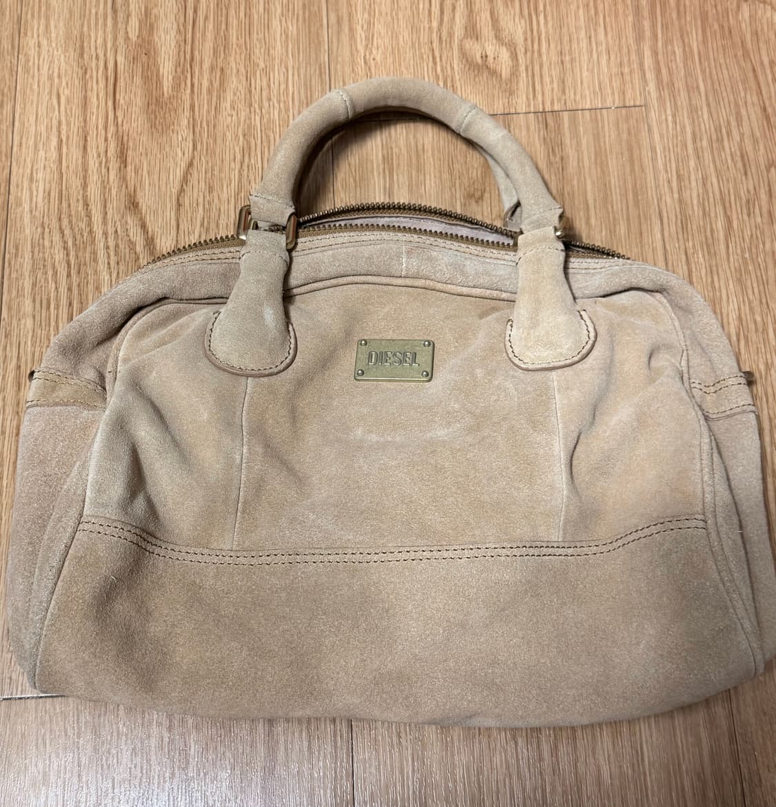 디젤 스웨이드 토트백 크로스백 상품이미지3