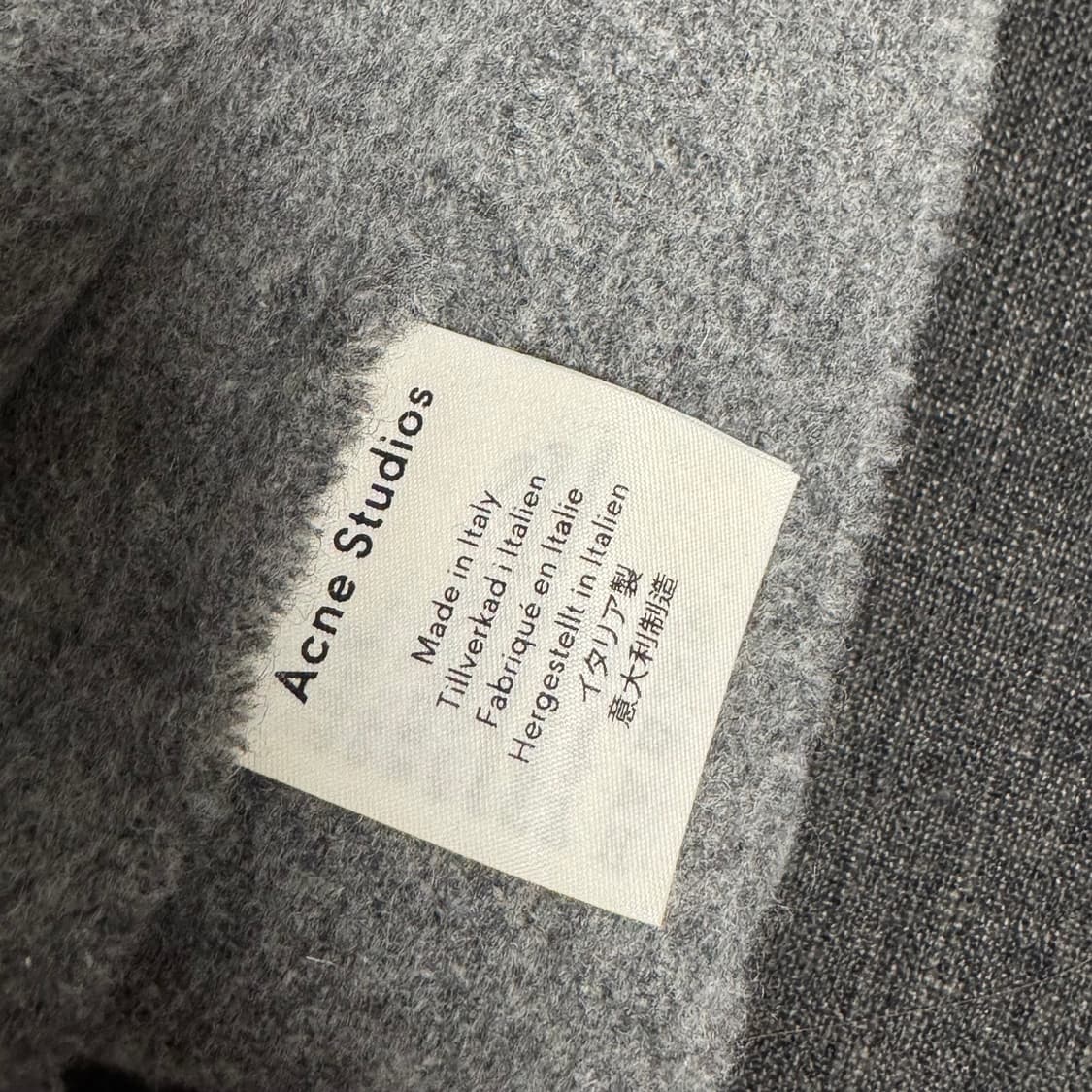 아크네스튜디오 울 머플러 그레이 상품이미지2