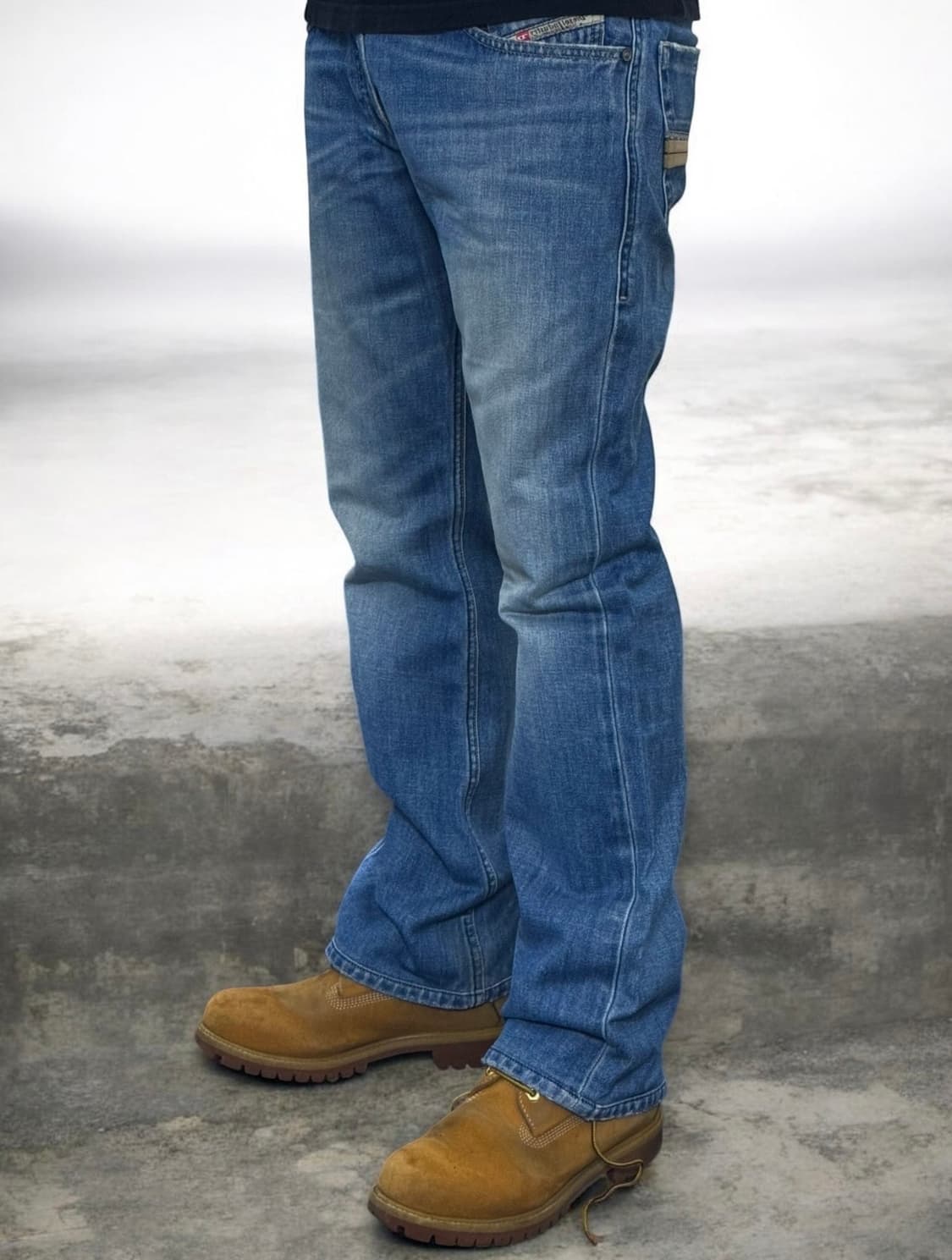 디젤 자티니 인디고 플레어 부츠컷 데님팬츠 상품이미지3