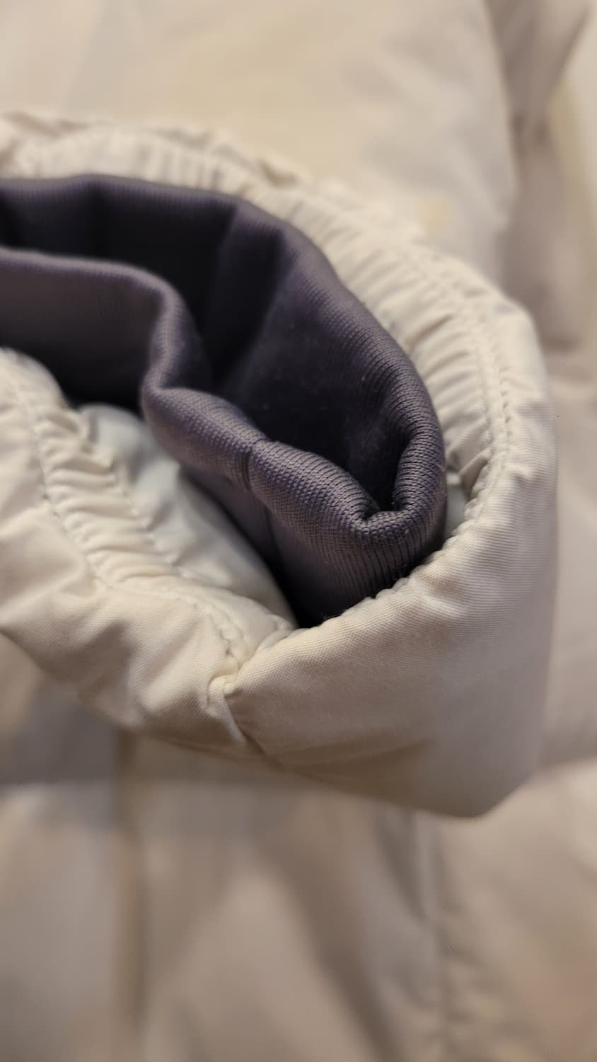 디스커버리 아이보리 롱 패딩 상품이미지5