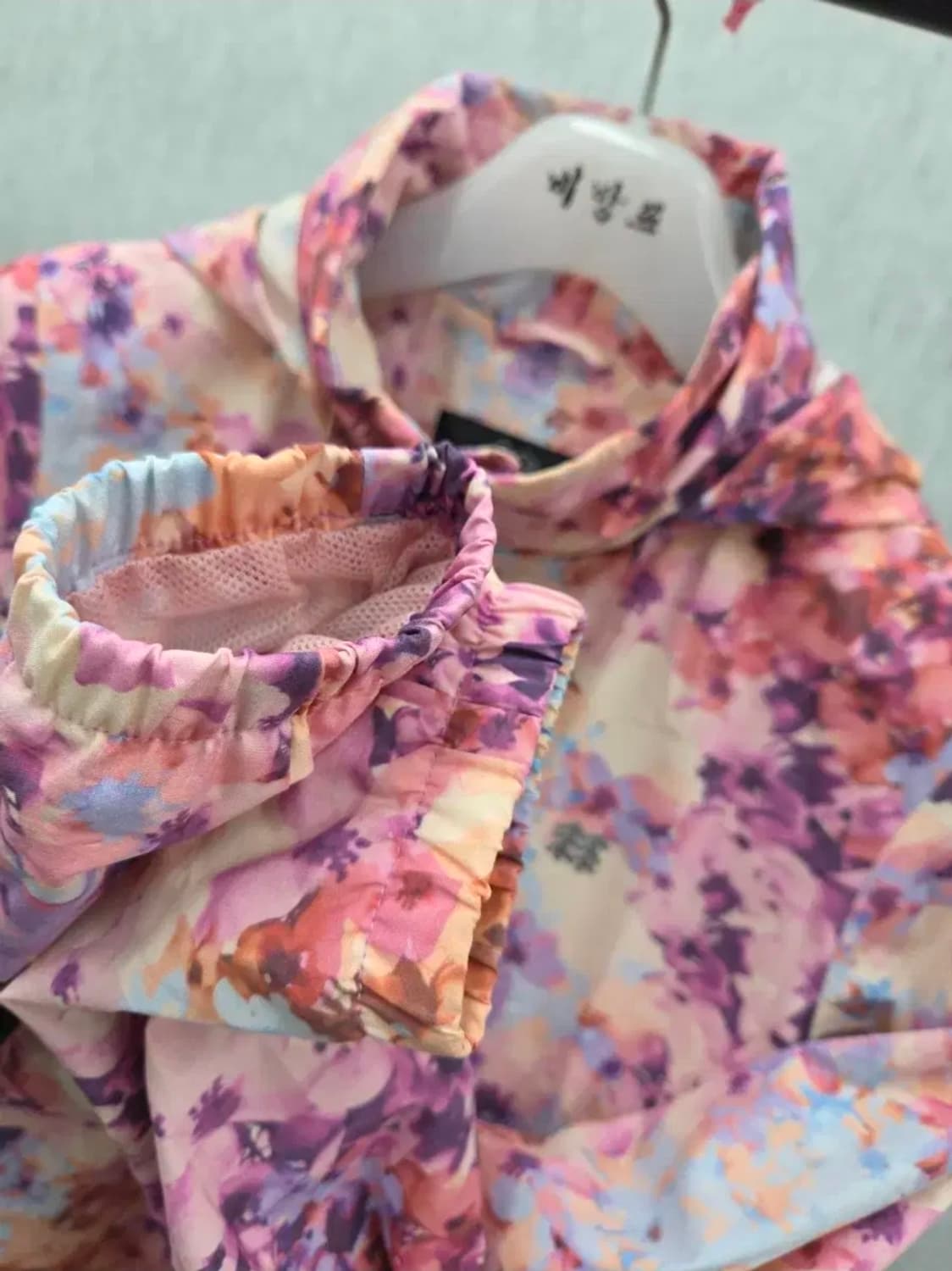 여성 90 코오롱 플라워 바람막이 자켓 상품이미지4