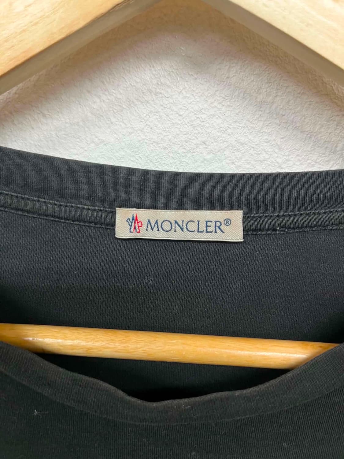 [M] 몽클레어 픽셀 로고 반팔 티셔츠 상품이미지5