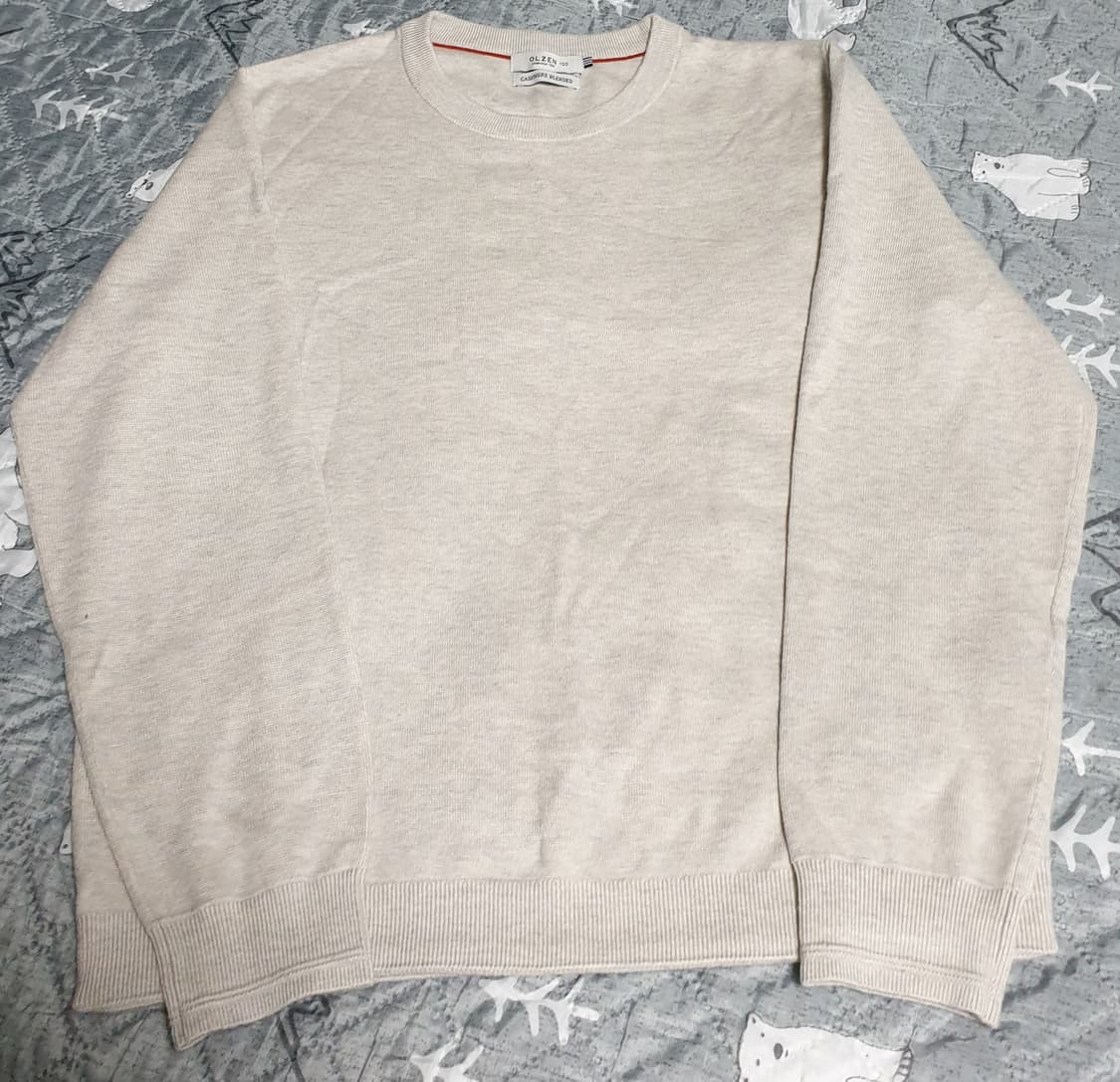 OLZEN 슬림핏 캐시미어 블렌드 라운드 니트 (100) 상품이미지1