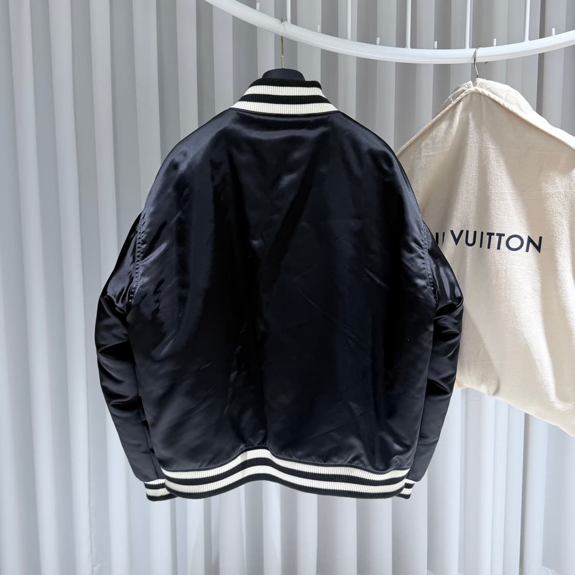 (A+/54) / 루이비통 리버스 베이스볼 퍼렐 블루종 봄버 바시티 자켓 상품이미지5