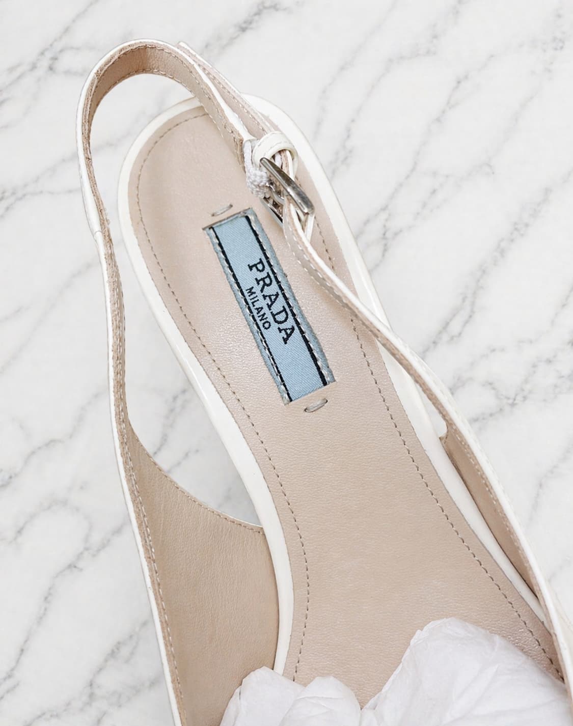 프라다 슬링백 힐 (오프화이트/아이보리) 라인 / 35 (220~225) 상품이미지5