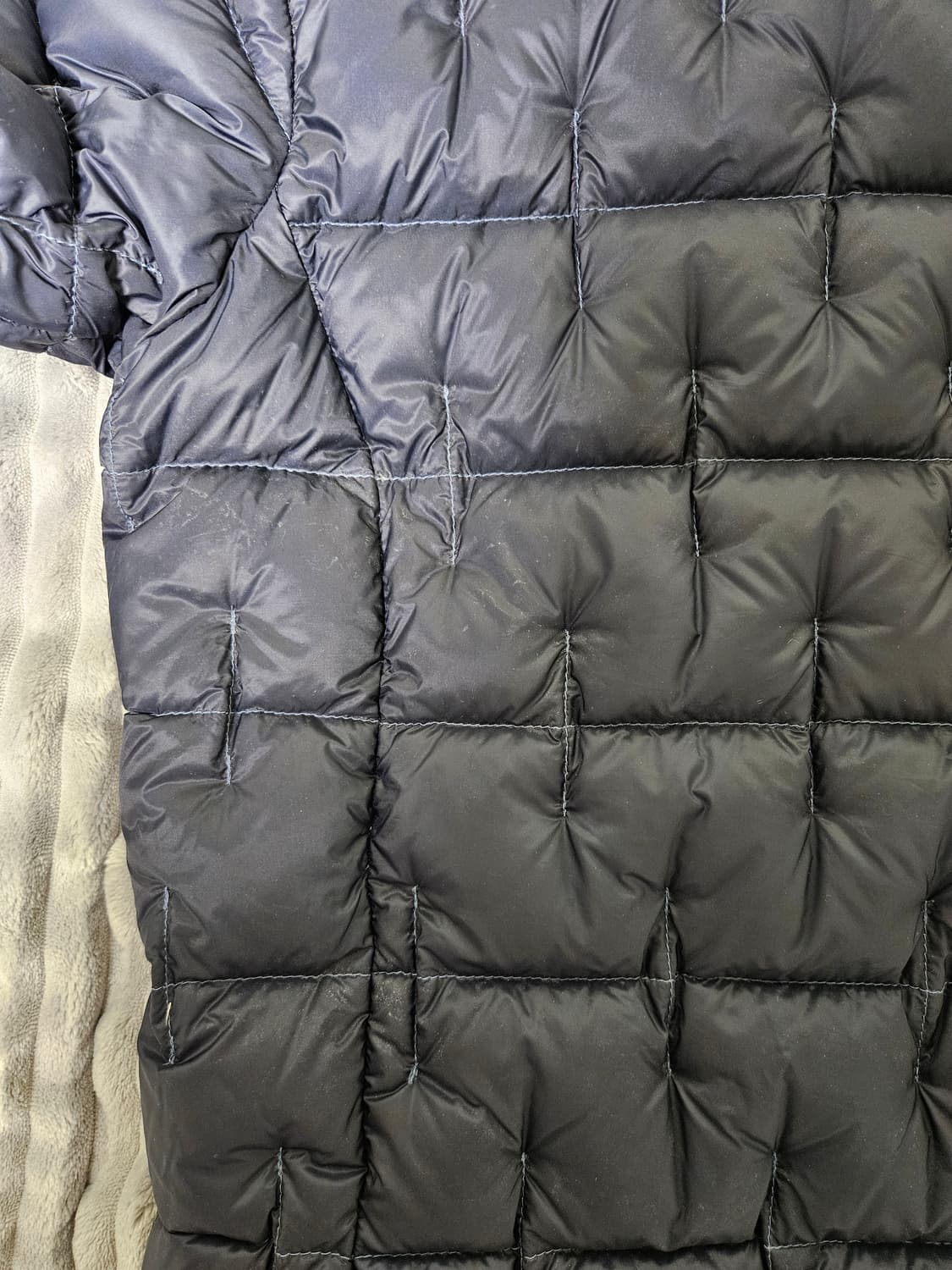 [L] 몽벨 넥로고 구스다운 경량 패딩 점퍼 상품이미지6