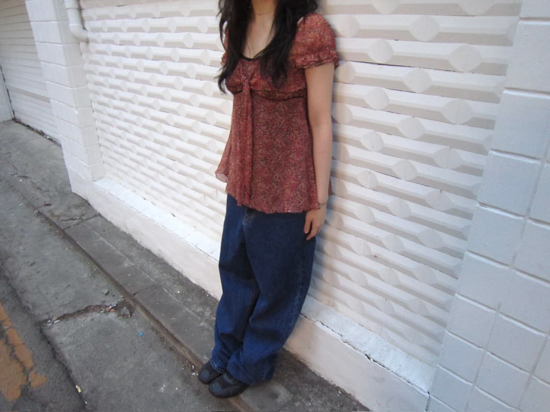 빈티지 블라우스 퍼프 슬리브 플라워 패턴 리본 타이 스트랩 디테일 오렌지 상품이미지3