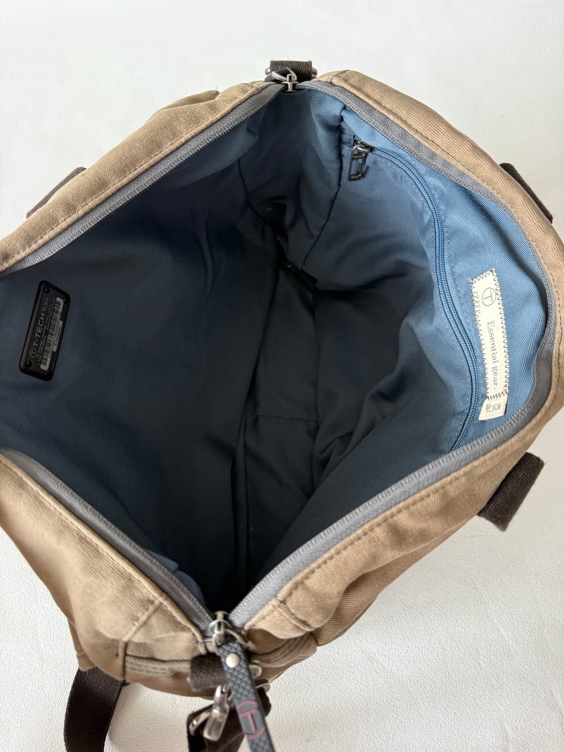 투미(TUMI) T-TECH 크로스 토트백 상품이미지8