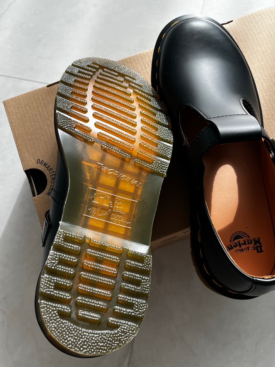 닥터마틴 우먼 폴리 스무스 레더 메리 제인 블랙 240 상품이미지5