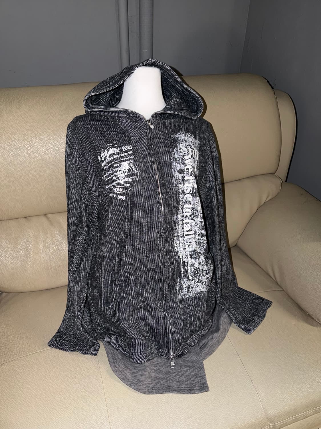 punk printing detail 2-way hood zip-up 상품이미지1