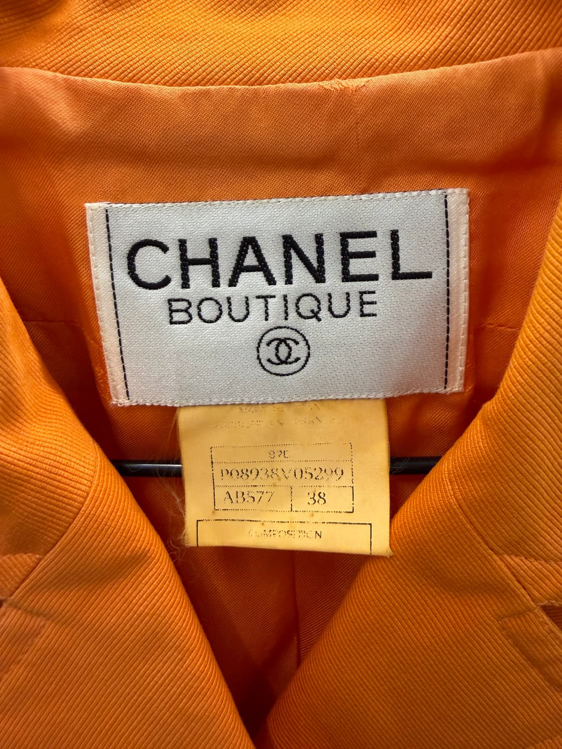 샤넬 정품 은장로고 오렌지 반팔 자켓 38 상품이미지3