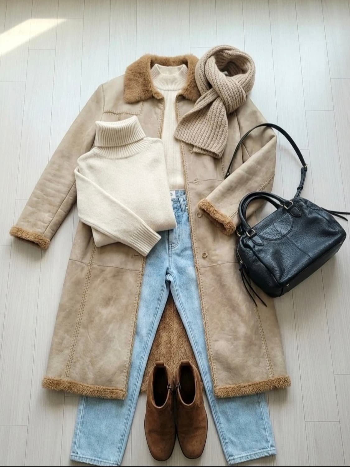 Elie Tahari  무스탕코트 베이지 스웨이드 가죽 롱 상품이미지1