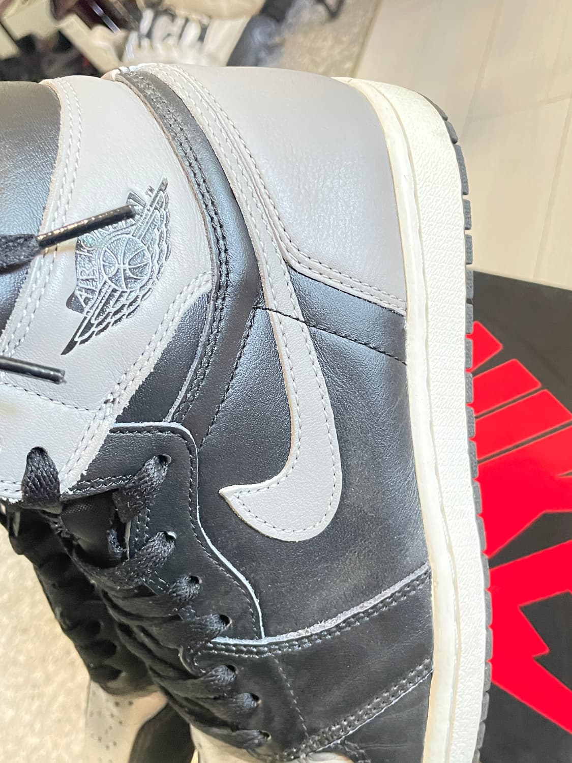 조던1 레트로 쉐도우 하이 260사이즈 2018년도 제품 상품이미지7