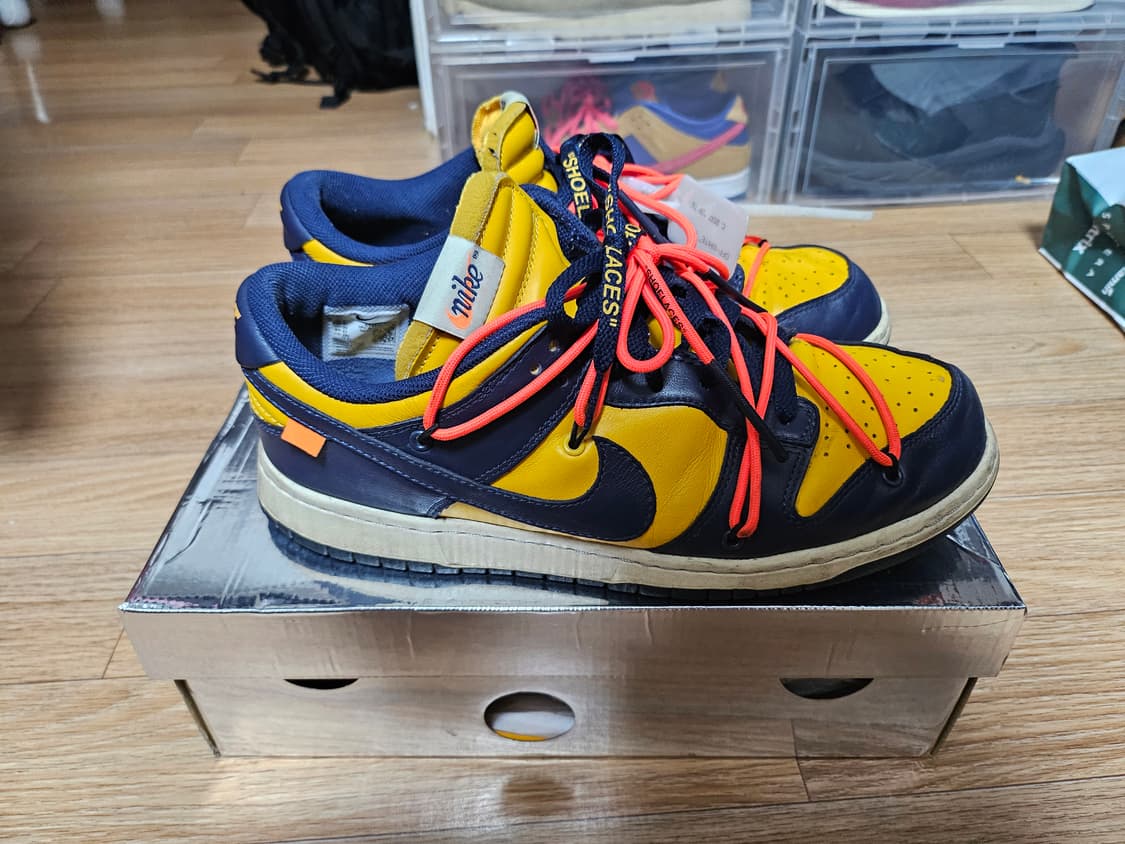 (280) 나이키 x 오프화이트 덩크 로우 유니버시티 골드 미드나잇 네이 상품이미지3